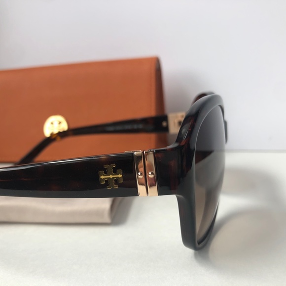 Sunglasses - Picture 4 of 4